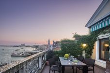 Apartment in Venice - Attic Boutique San Marco R&R