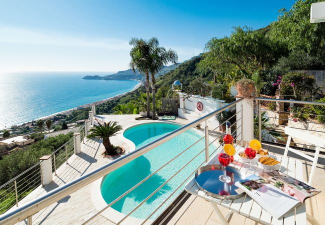 Villa/Dettached house in Taormina - Villa Luce